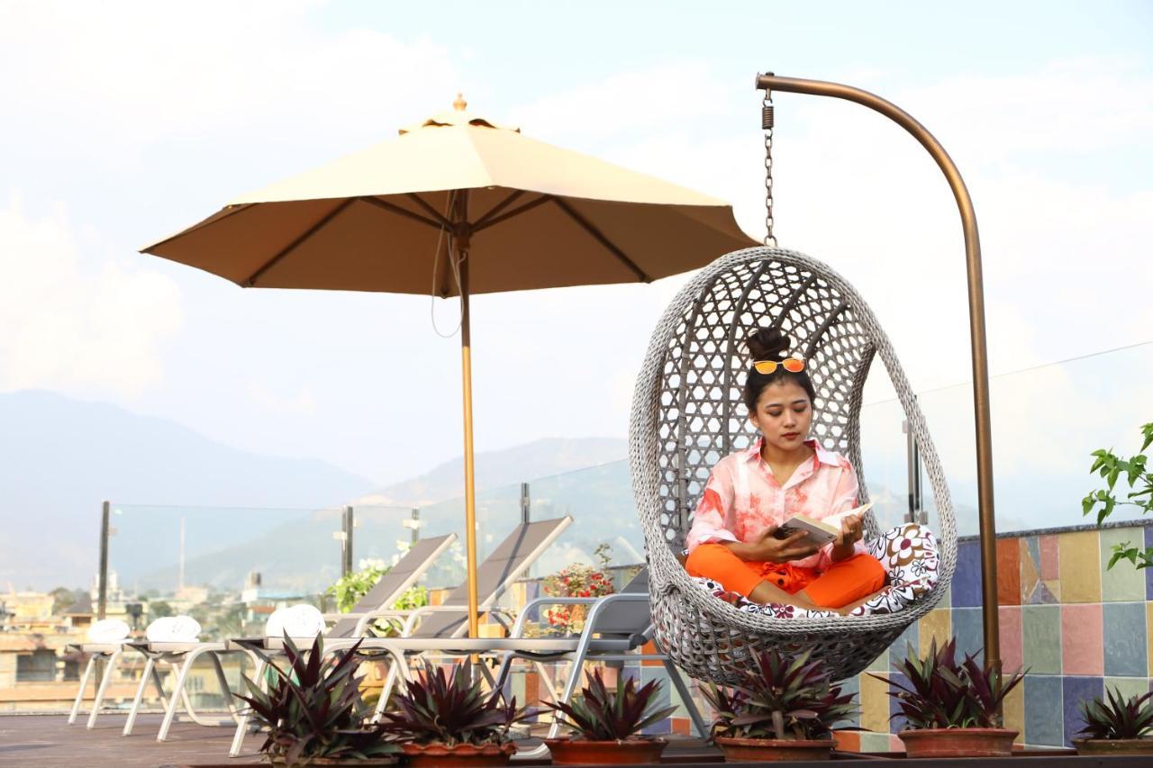 Dahlia Boutique Hotel Pokhara Exterior foto